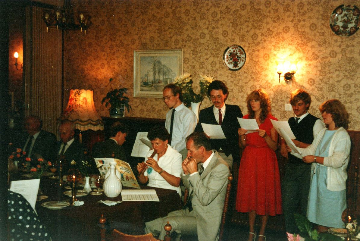 1984_QuoteOpaEnOma50jrGetrouwdBijDePessinkEpse-Code140-33