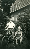 XX_SCAN0362_001-8