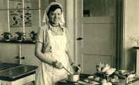 1951ongeveer_AliKoopmanQuoteKeukenHuishoudschoolGorssel