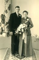 1954_HenkJongsteBroerOpaMetTanteBerthaGeb1929en1928